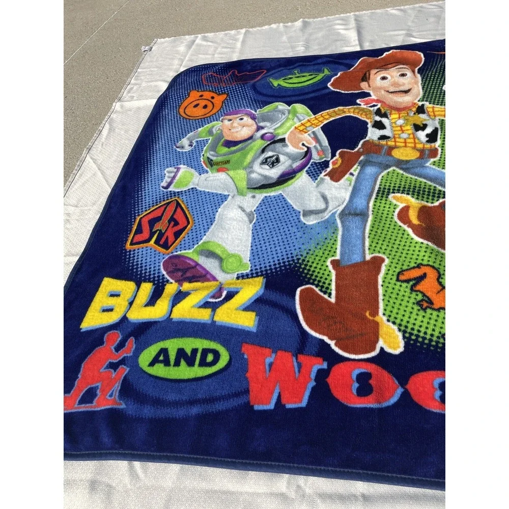 Vintage Toy Story Woody & Buzz Lightyear Throw Fleece Blanket 39